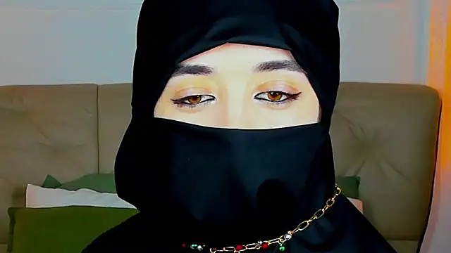 Yasmin e online show from February 9, 2026, 6:12 pm