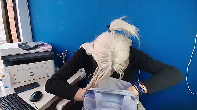 Snapshot of Thali_a chatting on March 3, 2026, 6:14 pm Thali a online show from March 3, 2026, 6:14 pm