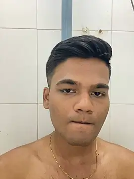 Snapshot of Dazzling_dude chatting on March 4, 2026, 6:14 pm Dazzling dude online show from March 4, 2026, 6:14 pm