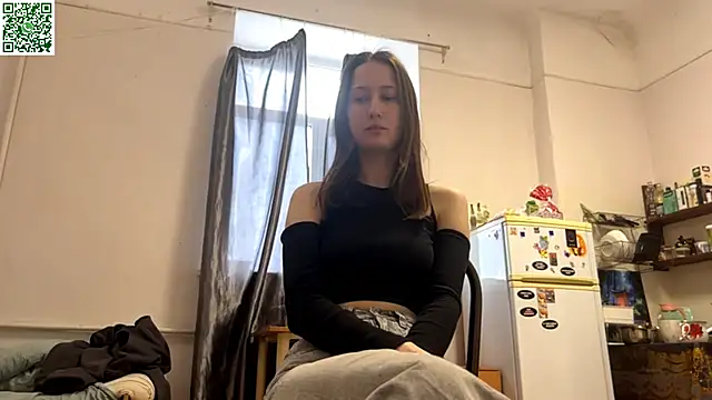 VickieKush online show from April 10, 2026, 4:06 am