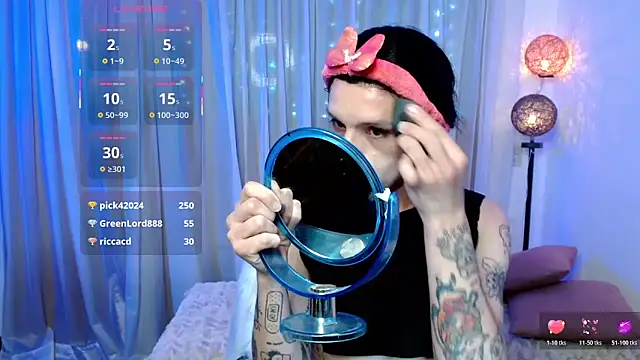 DanniHotBoy02 online show from April 23, 2026, 11:07 pm