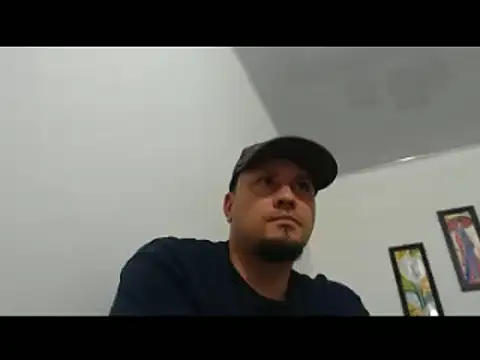 thomax10 online show from February 9, 2026, 7:18 pm