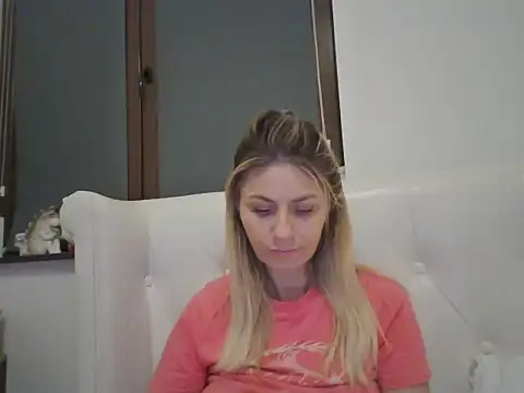 pamela051087 online show from February 9, 2026, 8:57 pm