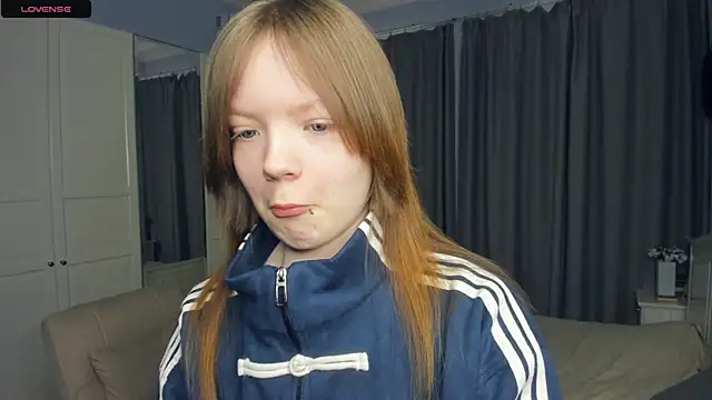 LavenderMitten online show from March 23, 2026, 6:17 am