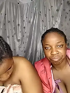 YummyBoobs  online show from June 21, 2026, 9:28 pm