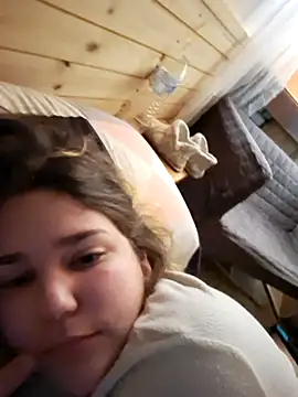 Snapshot of Dulcexpecado chatting on March 13, 2026, 12:12 pm Dulcexpecado online show from March 13, 2026, 12:12 pm