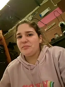 Snapshot of Dulcexpecado chatting on March 16, 2026, 5:17 pm Dulcexpecado online show from March 16, 2026, 5:17 pm