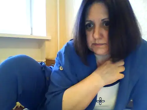 LockyCharm111 online show from March 20, 2026, 4:12 pm