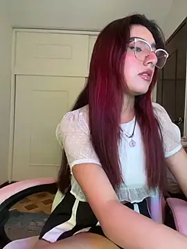 VelariaSoft online show from March 10, 2026, 1:16 pm