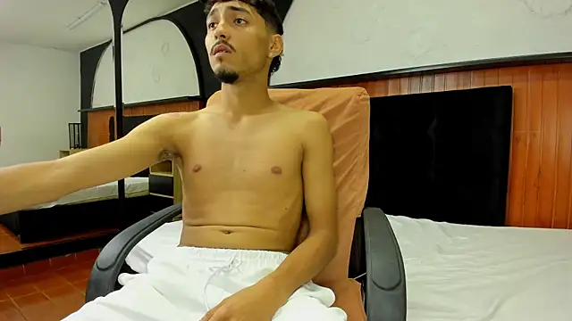 Just Marcos  online show from February 11, 2026, 7:52 pm