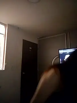 sasha gracee  online show from March 21, 2026, 12:43 pm