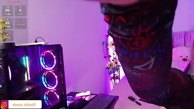 Snapshot of alessia_dolce chatting on March 20, 2026, 11:42 pm alessia dolce online show from March 20, 2026, 11:42 pm