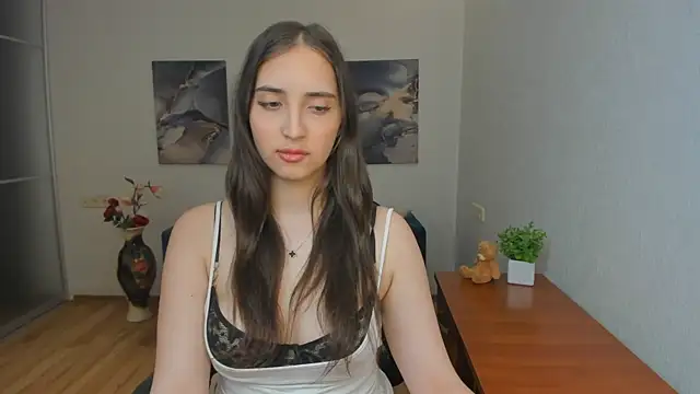 Snapshot of Effy_Royse chatting on May 3, 2026, 5:41 pm Effy Royse online show from May 3, 2026, 5:41 pm
