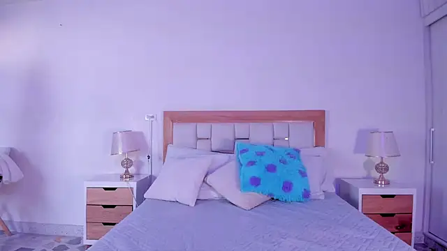 Bunny Blush1 online show from March 25, 2026, 7:09 pm