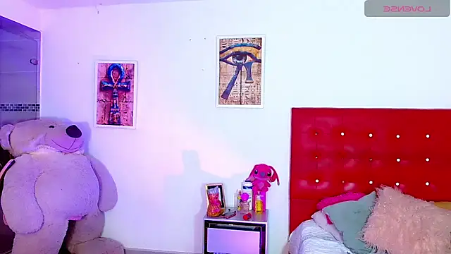 Snapshot of sexy_girlts chatting on April 14, 2026, 11:11 pm sexy girlts online show from April 14, 2026, 11:11 pm