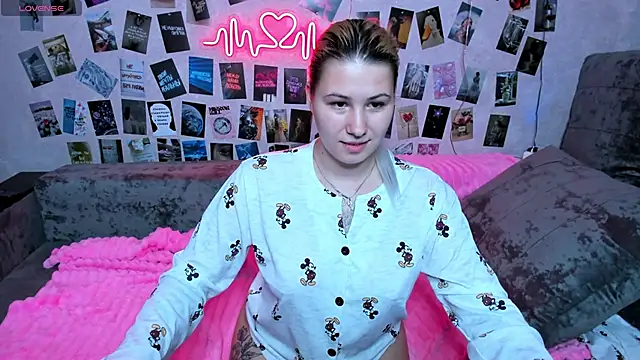 x Ulya1cutex online show from March 2, 2026, 7:15 am