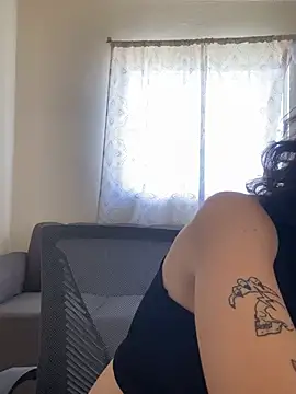 Snapshot of JeanneDuval8888 chatting on March 24, 2026, 10:26 pm JeanneDuval8888 online show from March 24, 2026, 10:26 pm