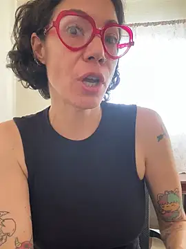 Snapshot of JeanneDuval8888 chatting on April 22, 2026, 12:35 am JeanneDuval8888 online show from April 22, 2026, 12:35 am