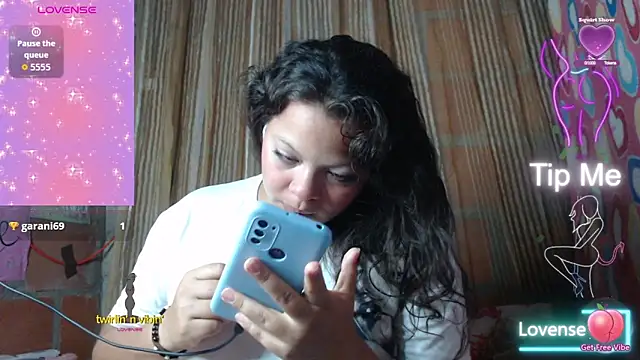 Snapshot of vanuslovelatina chatting on March 28, 2026, 10:59 am vanuslovelatina online show from March 28, 2026, 10:59 am