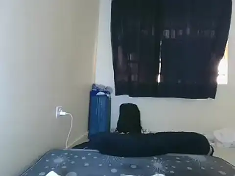 Snapshot of andile1523 chatting on March 16, 2026, 5:44 am andile1523 online show from March 16, 2026, 5:44 am