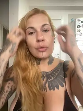 MissTamis online show from March 25, 2026, 6:14 pm