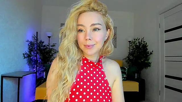 Snapshot of caty_kiss chatting on June 8, 2026, 2:34 am caty kiss online show from June 8, 2026, 2:34 am