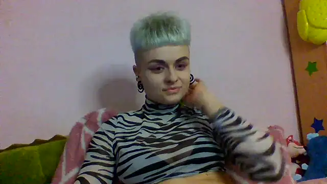 AlisaDear257 online show from March 18, 2026, 1:14 pm