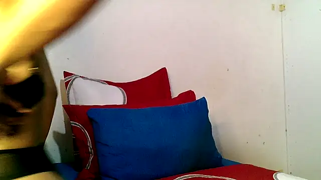 Mabelle Eveline online show from April 29, 2026, 5:55 am