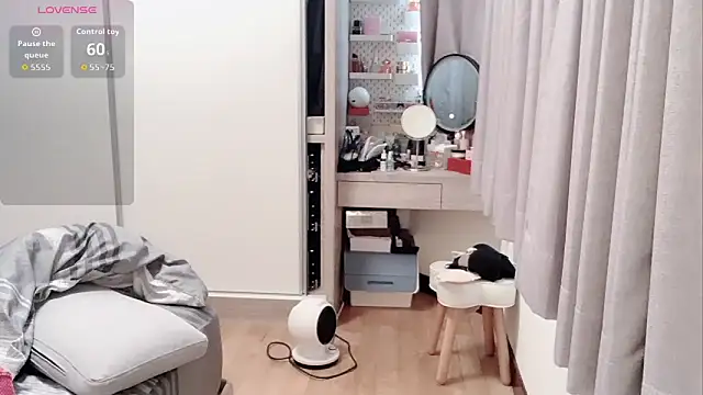 tw yaya520 online show from March 21, 2026, 2:16 am