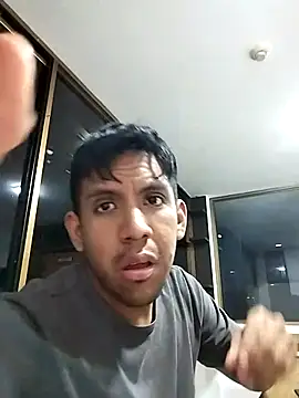 perrasedieta526 online show from February 10, 2026, 5:06 pm