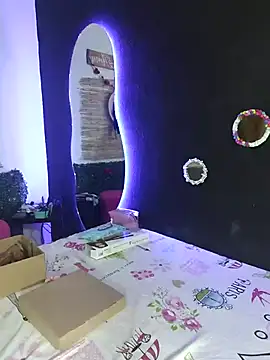 Snapshot of laila_d chatting on March 19, 2026, 2:04 am laila d online show from March 19, 2026, 2:04 am