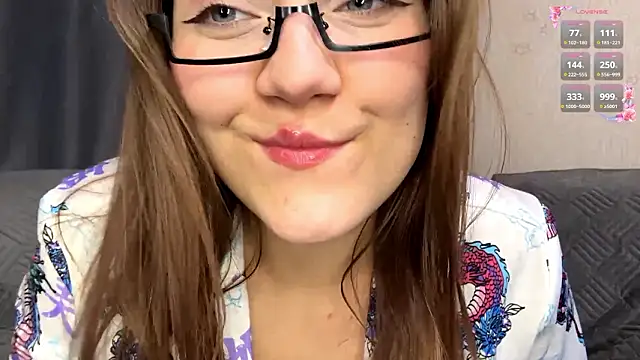 Snapshot of BunnyFleur chatting on March 19, 2026, 5:06 pm BunnyFleur online show from March 19, 2026, 5:06 pm