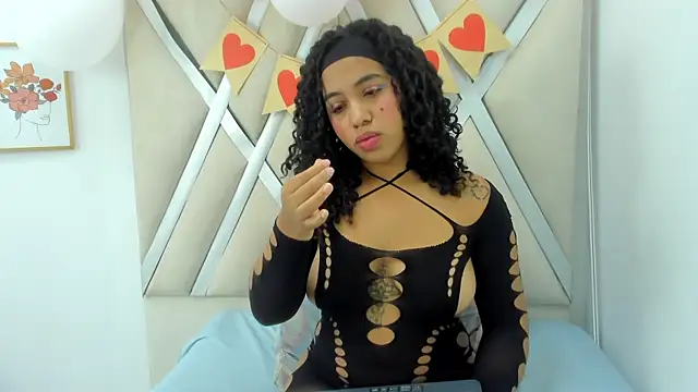 Snapshot of dafne_vallejo chatting on February 14, 2026, 12:46 pm dafne vallejo online show from February 14, 2026, 12:46 pm