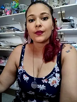 Snapshot of haffsa__ chatting on April 15, 2026, 8:42 pm haffsa online show from April 15, 2026, 8:42 pm