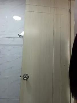 Snapshot of miss_walkert chatting on May 29, 2026, 9:35 pm miss walkert online show from May 29, 2026, 9:35 pm