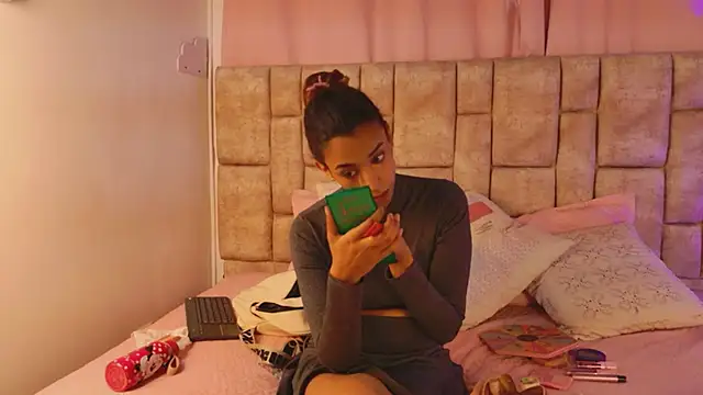 MelanyStone  online show from March 16, 2026, 1:48 pm