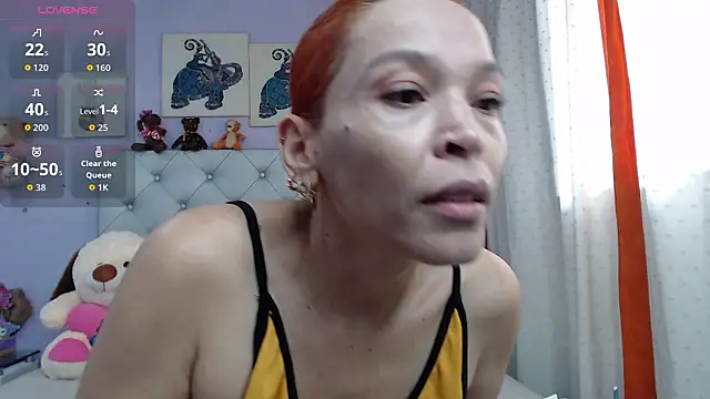 Dayana Smithh online show from March 6, 2026, 7:10 pm