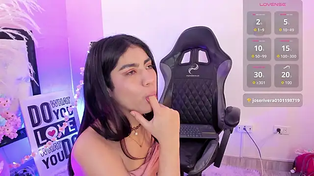 Siena fox online show from March 12, 2026, 7:09 pm