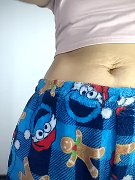 BellaRusso online show from February 16, 2026, 11:28 am