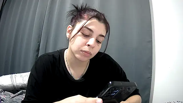 Snapshot of violetazein7 chatting on May 15, 2026, 11:23 pm violetazein7 online show from May 15, 2026, 11:23 pm