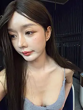 Snapshot of BBi-0329 chatting on March 25, 2026, 1:39 pm BBi-0329 online show from March 25, 2026, 1:39 pm