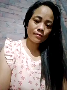 molly-xx online show from June 16, 2026, 7:38 pm