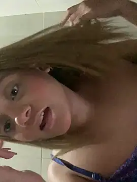 ayla0881 online show from August 10, 2026, 5:33 am