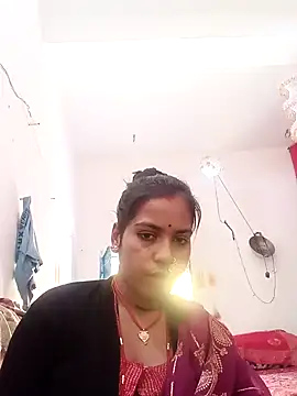 Snapshot of Anjli_hote chatting on February 15, 2026, 7:51 am Anjli hote online show from February 15, 2026, 7:51 am