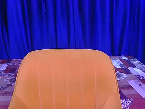 its-sarika01 online show from May 4, 2026, 6:42 am