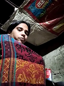 pihu-40 online show from February 11, 2026, 2:22 pm