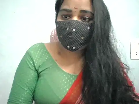 Snapshot of Rathi-priyaa chatting on July 31, 2026, 4:23 am Rathi-priyaa online show from July 31, 2026, 4:23 am