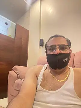 maleattention online show from April 29, 2026, 3:49 pm