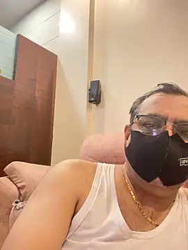 Snapshot of maleattention chatting on May 11, 2026, 4:04 pm maleattention online show from May 11, 2026, 4:04 pm