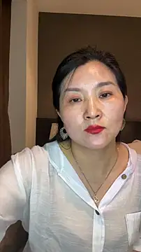 jiejie8888 online show from February 11, 2026, 10:09 am